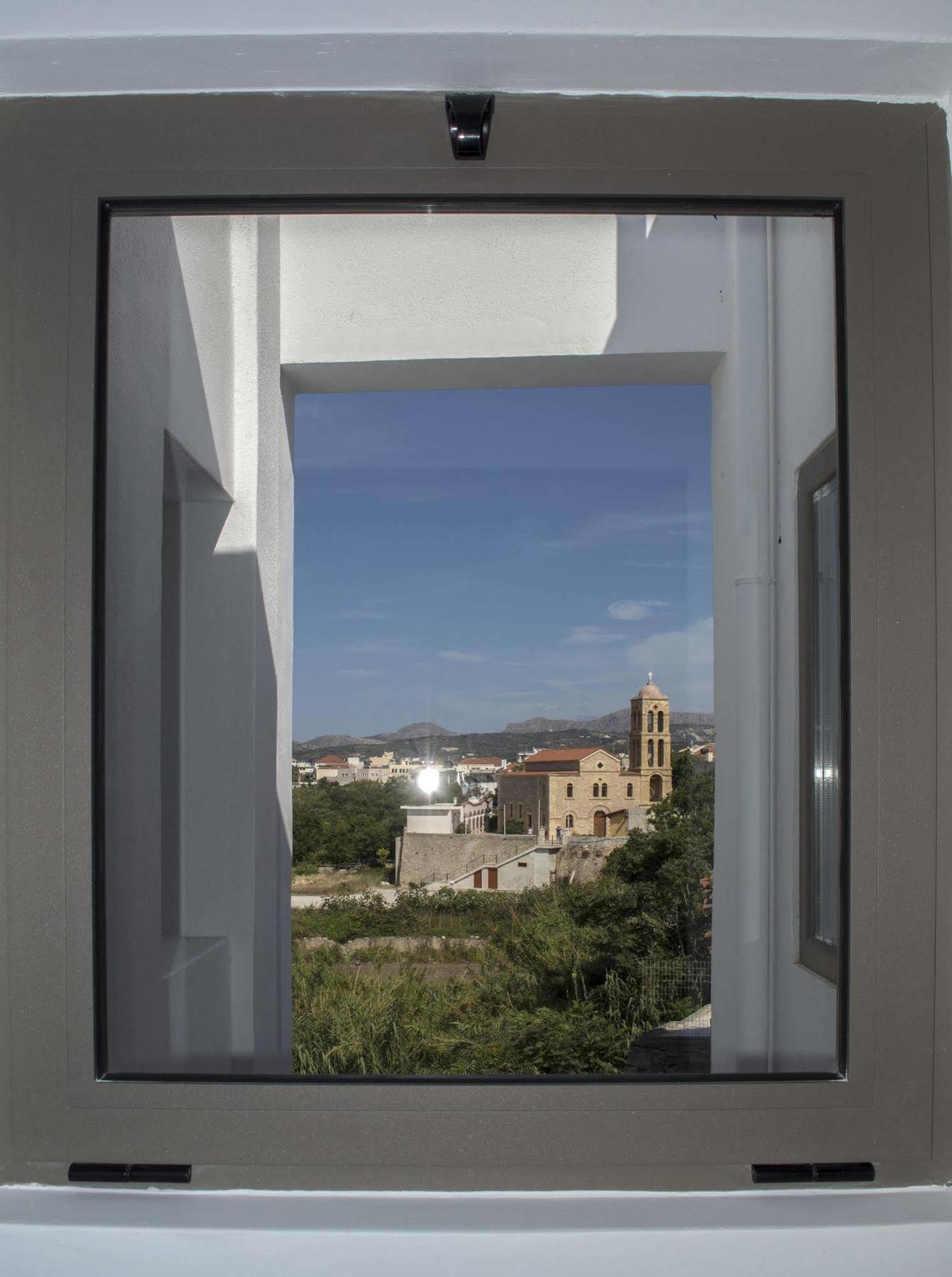 Castell Hotel كيساموس المظهر الخارجي الصورة