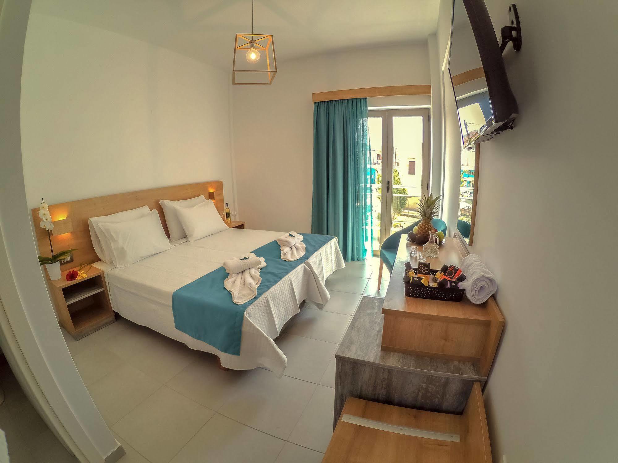 Castell Hotel كيساموس المظهر الخارجي الصورة