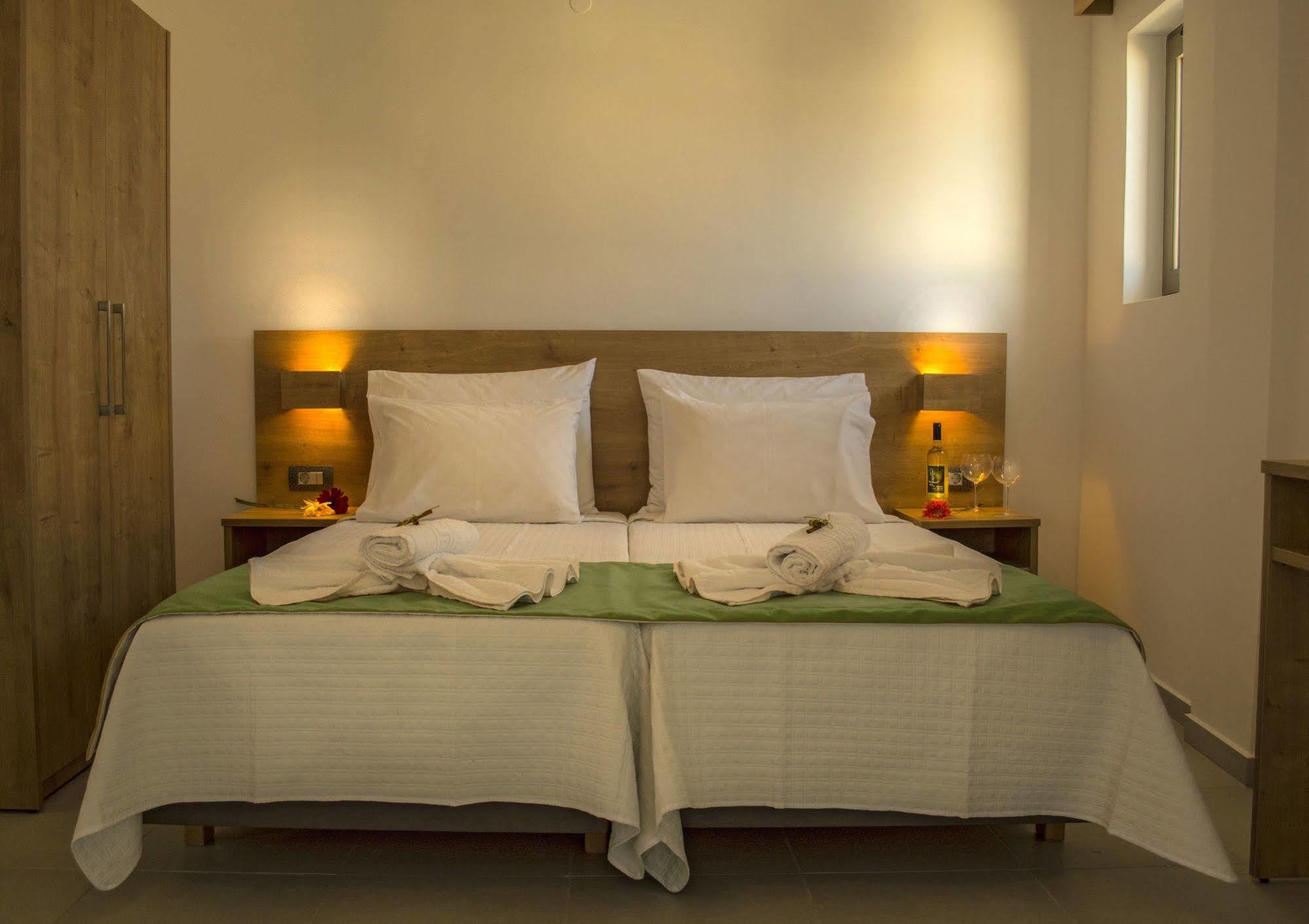 Castell Hotel كيساموس المظهر الخارجي الصورة