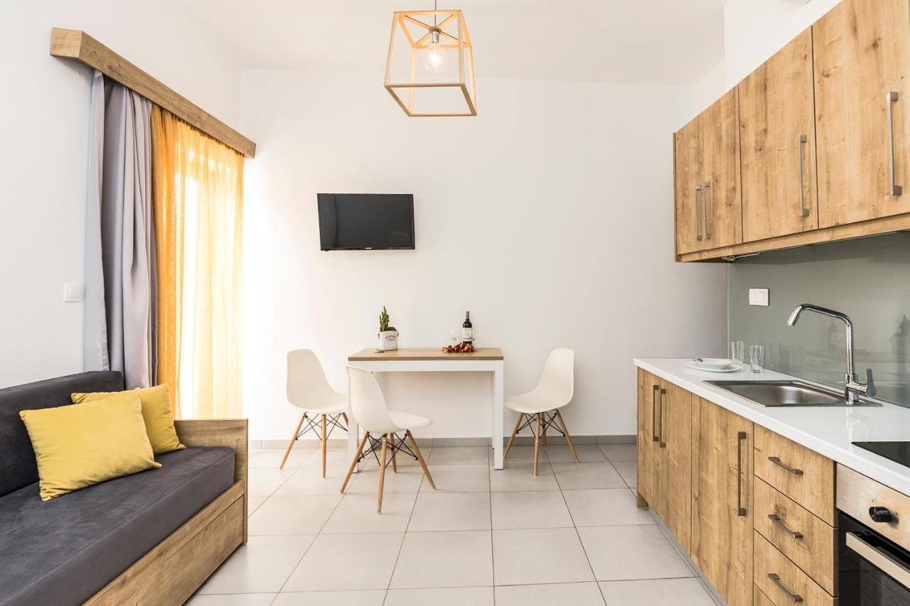 Castell Hotel كيساموس المظهر الخارجي الصورة